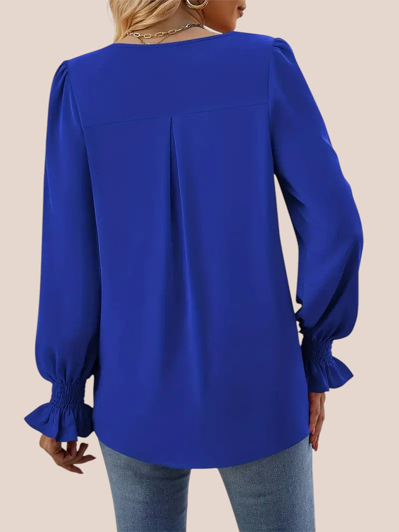 Avery | Elegant v-neck blouse