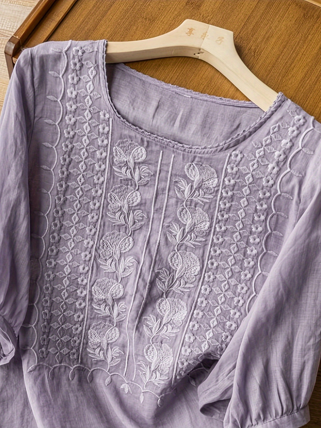 Dorothy | Embroidered Linen Blouse