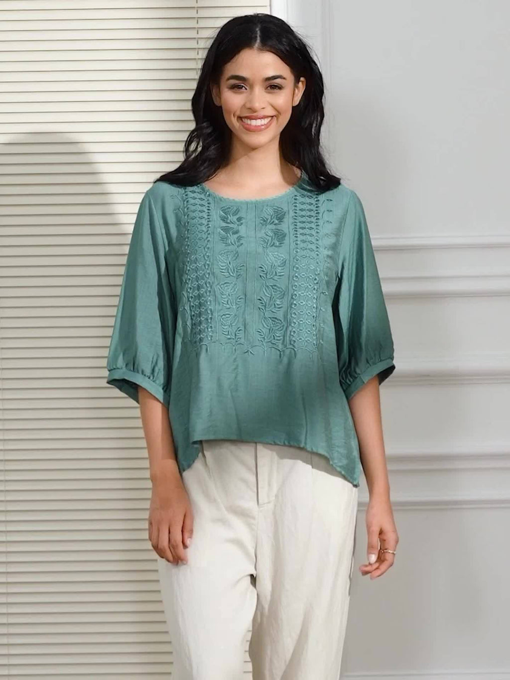 Dorothy | Embroidered Linen Blouse